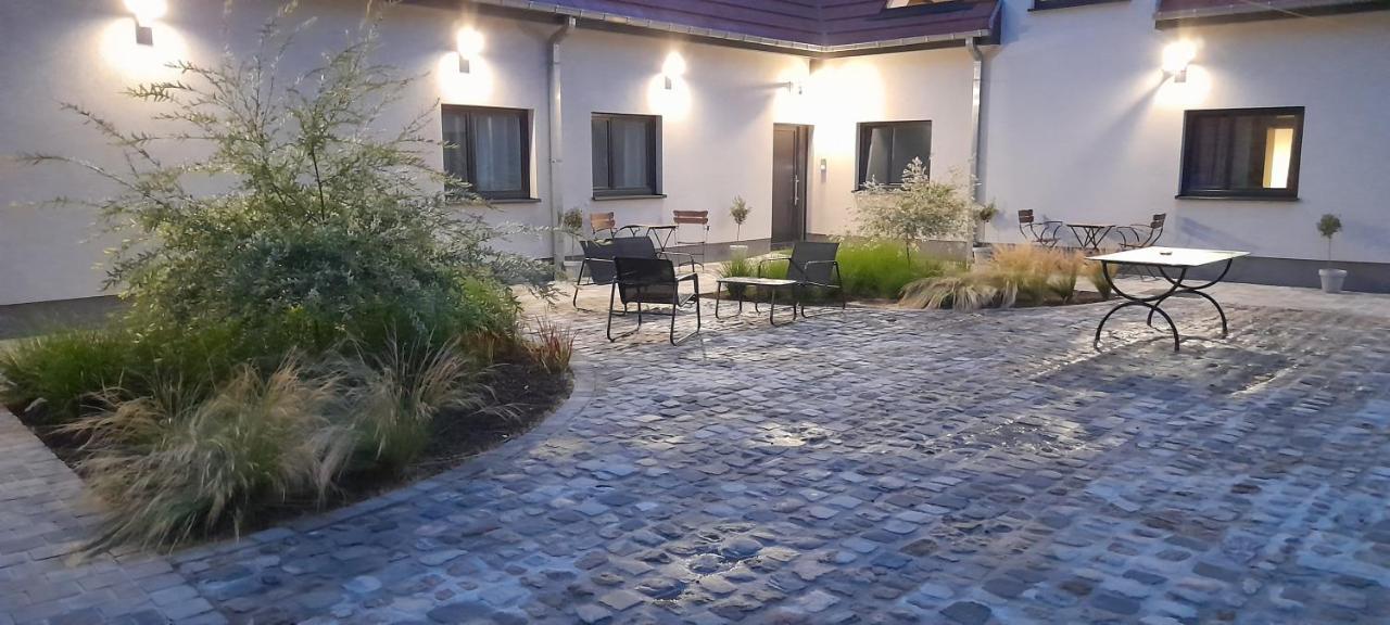 Cote Grange Hotel Tournai Kültér fotó