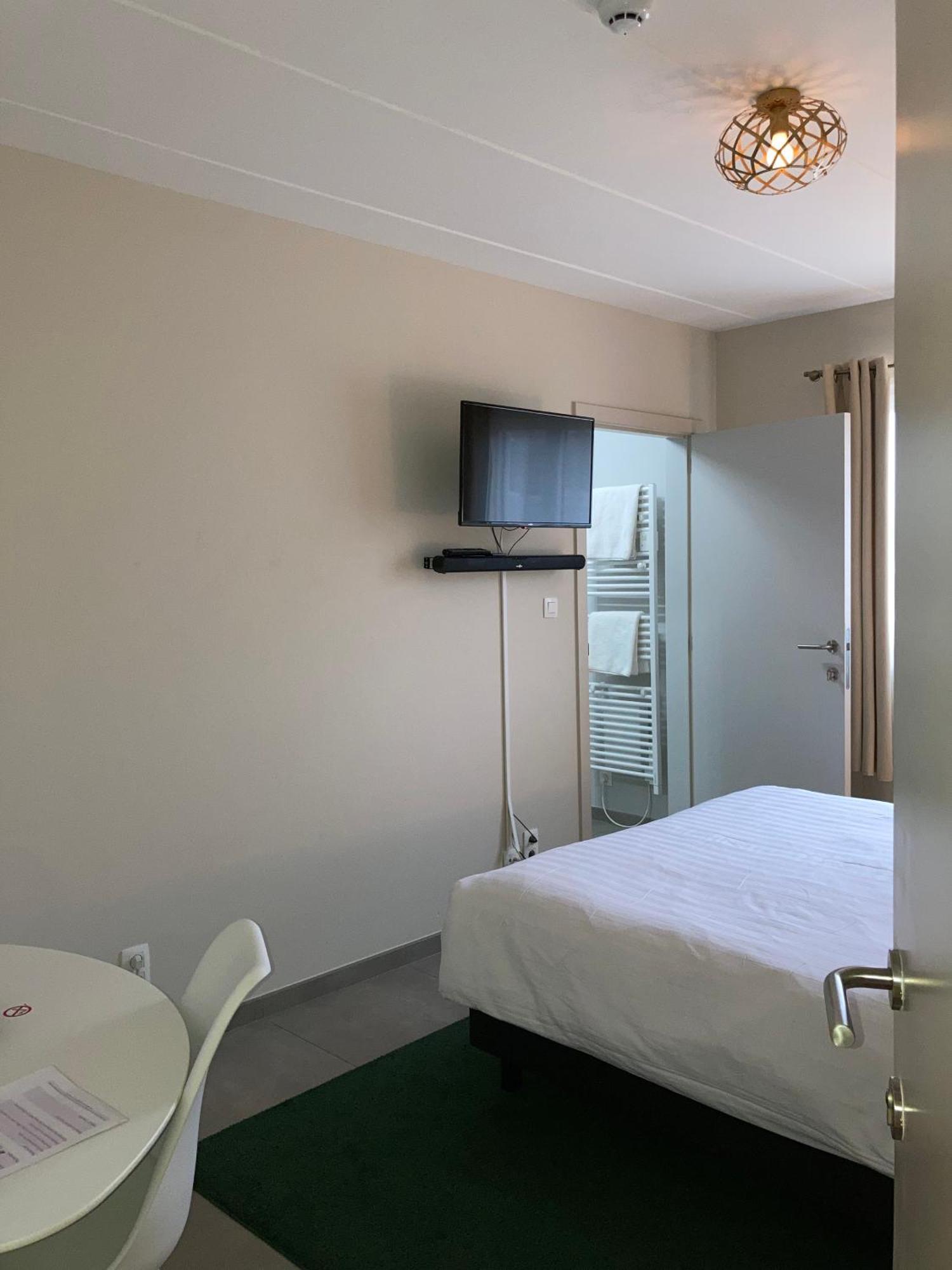 Cote Grange Hotel Tournai Kültér fotó