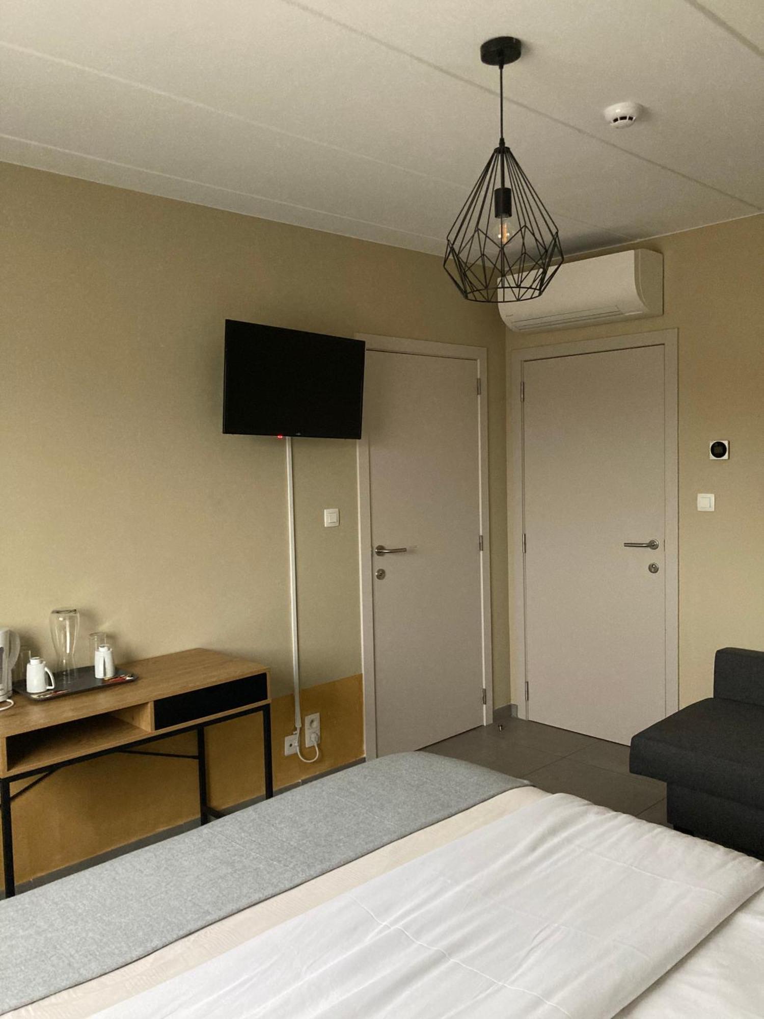 Cote Grange Hotel Tournai Kültér fotó